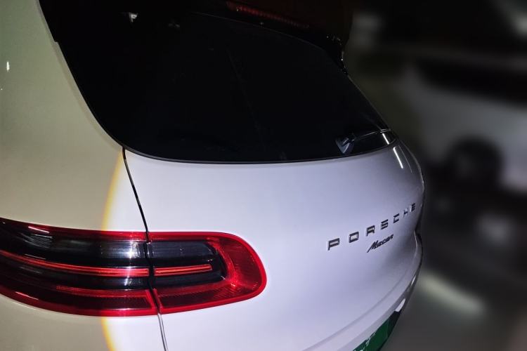 Used Porsche Macan 2017 Macan 2.0T Trunk
