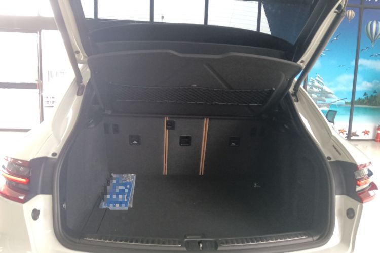Used Porsche Macan 2017 Macan 2.0T Trunk