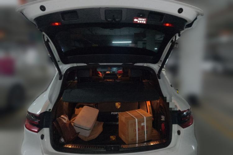 Used Porsche Macan 2017 Macan 2.0T Trunk