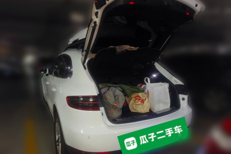 Used Porsche Macan 2017 Macan 2.0T Trunk