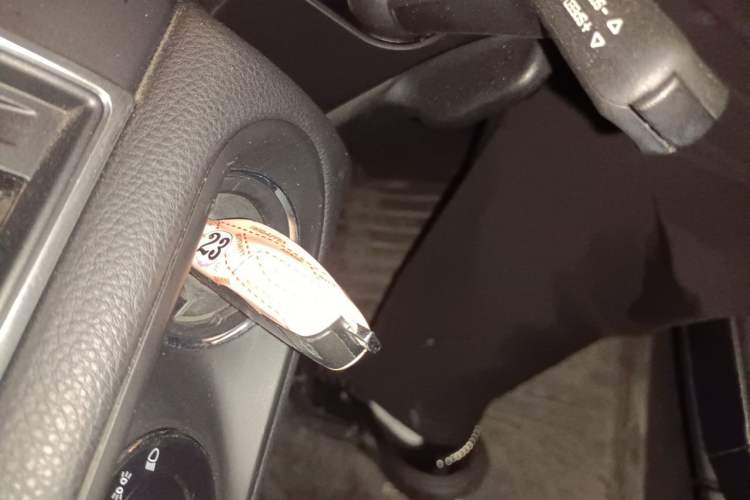 Used Porsche Macan 2017 Macan 2.0T Vehicle Key