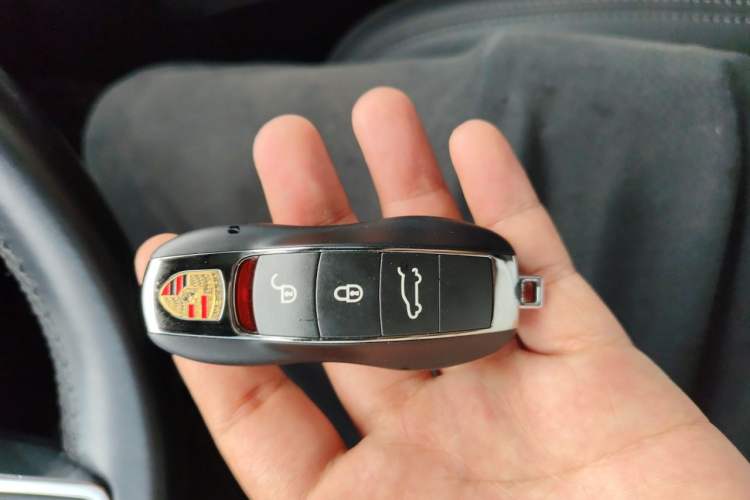 Used Porsche Macan 2017 Macan S 3.0T Vehicle Key