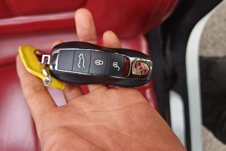 Used Porsche Macan 2017 Macan S 3.0T Vehicle Key