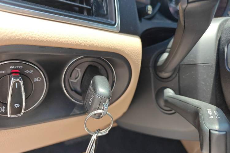 Used Porsche Macan 2017 Macan 2.0T Vehicle Key