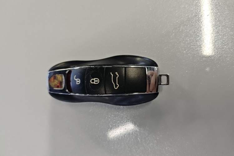 Used Porsche Macan 2017 Macan 2.0T Vehicle Key