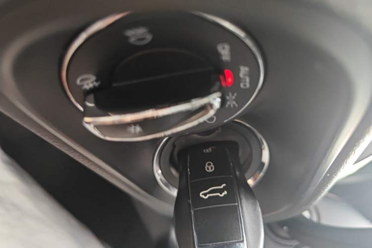 Used Porsche Macan 2017 Macan 2.0T Vehicle Key