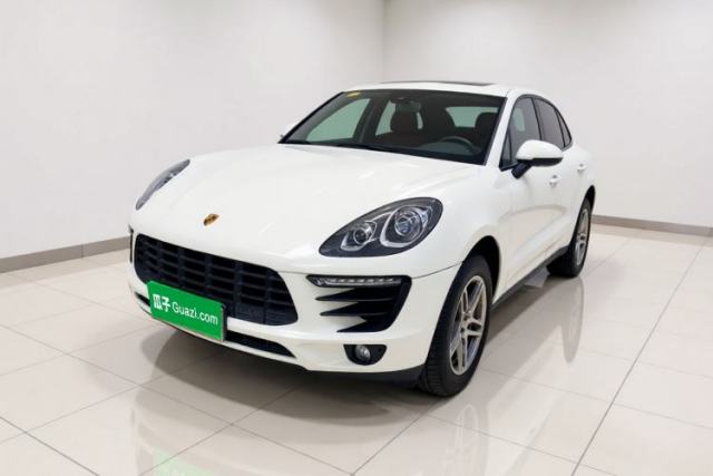 Porsche Macan 2017 Macan 2.0T с пробегом