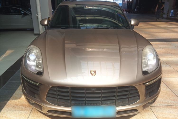 Used Porsche Macan 2017 Macan 2.0T Front