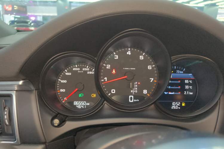 Used Porsche Macan 2017 Macan 2.0T Instrument Cluster