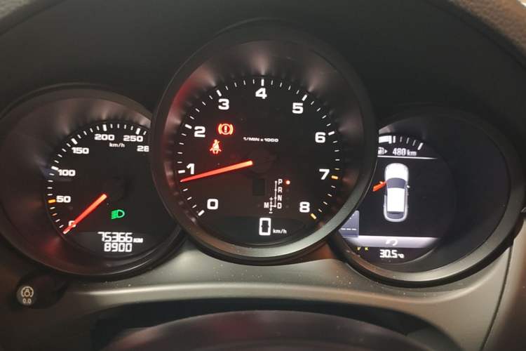 Used Porsche Macan 2017 Macan 2.0T Instrument Cluster