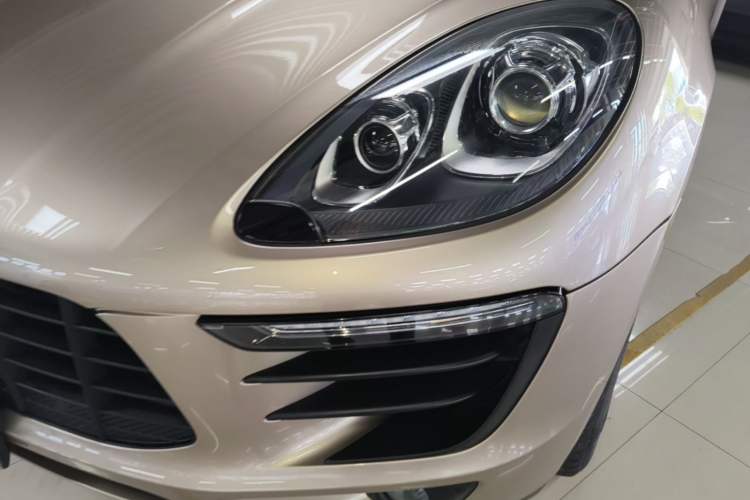 Used Porsche Macan 2017 Macan 2.0T Left Front Headlight