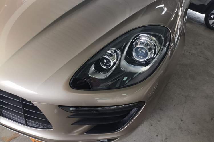 Used Porsche Macan 2017 Macan 2.0T Left Front Headlight