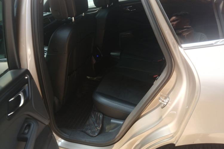 Used Porsche Macan 2017 Macan 2.0T Left Rear Seat