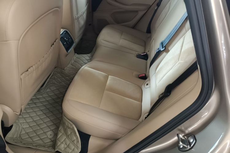 Used Porsche Macan 2017 Macan 2.0T Left Rear Seat