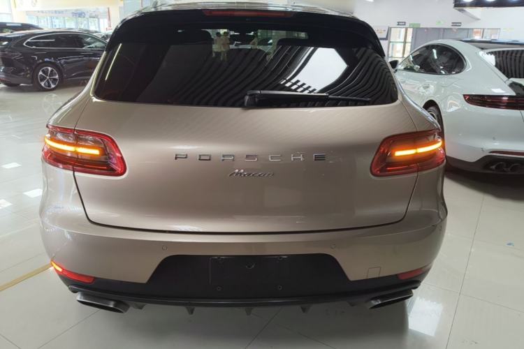 Used Porsche Macan 2017 Macan 2.0T Rear