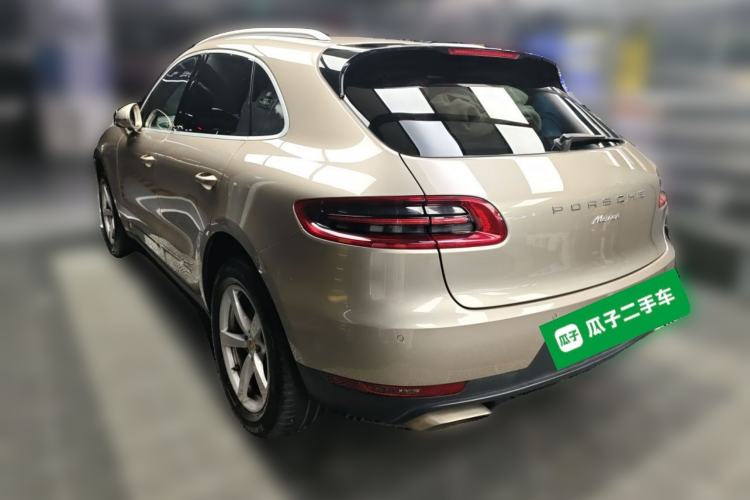 Used Porsche Macan 2017 Macan 2.0T Rear Left 45 Deg