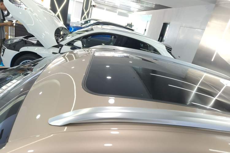 Used Porsche Macan 2017 Macan 2.0T Roof