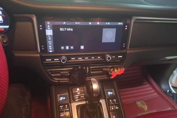 Used Porsche Macan 2018 Macan 2.0T Audio And AC Panel