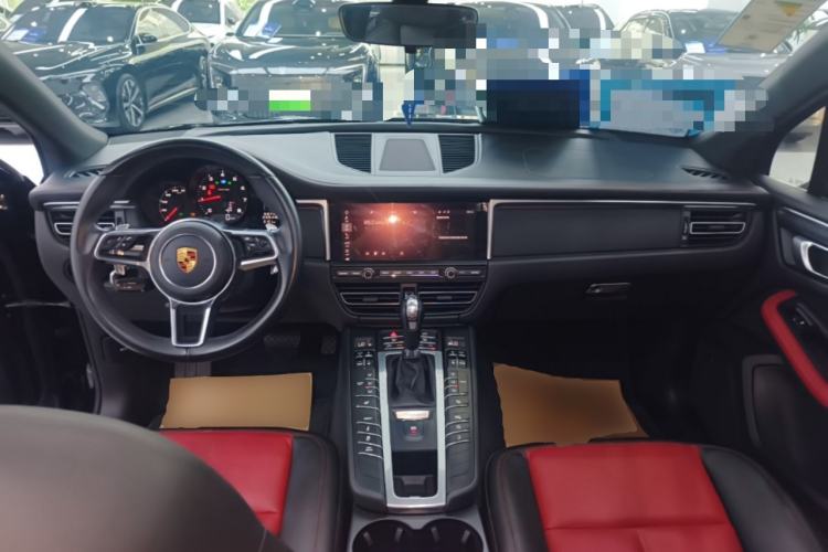 Used Porsche Macan 2018 Macan 2.0T Center Console