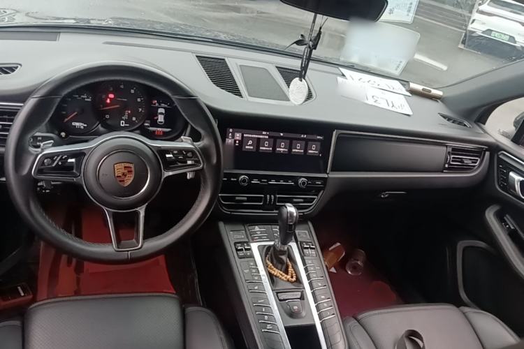 Used Porsche Macan 2018 Macan 2.0T Center Console