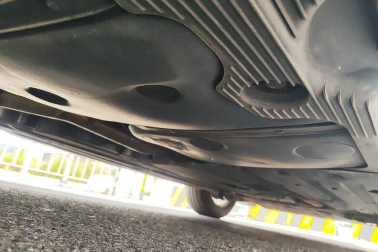 Used Porsche Macan 2018 Macan 2.0T Chassis Rear Right