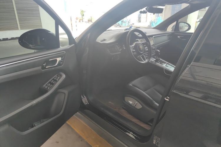Used Porsche Macan 2018 Macan 2.0T Driver Seat