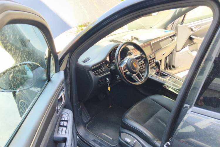Used Porsche Macan 2018 Macan 2.0T Driver Seat