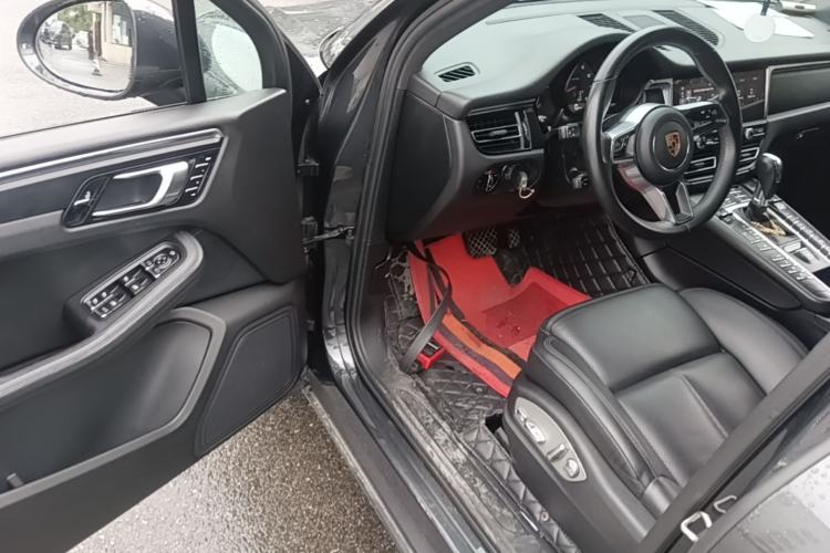 Used Porsche Macan 2018 Macan 2.0T Driver Seat