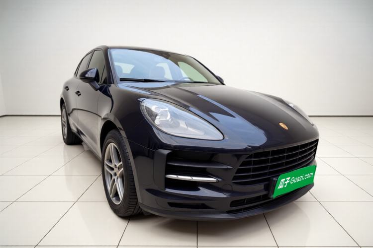 Used Porsche Macan 2018 Macan 2.0T Exterior 2