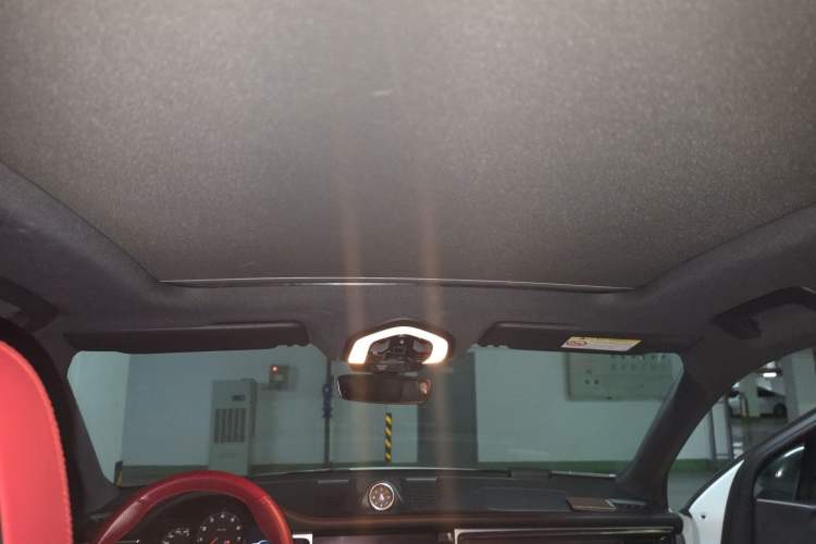 Used Porsche Macan 2018 Macan 2.0T Headliner