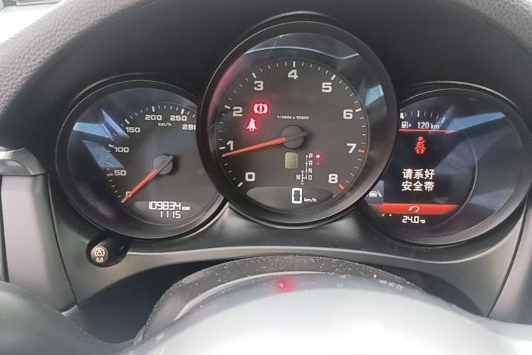 Used Porsche Macan 2018 Macan 2.0T Instrument Cluster