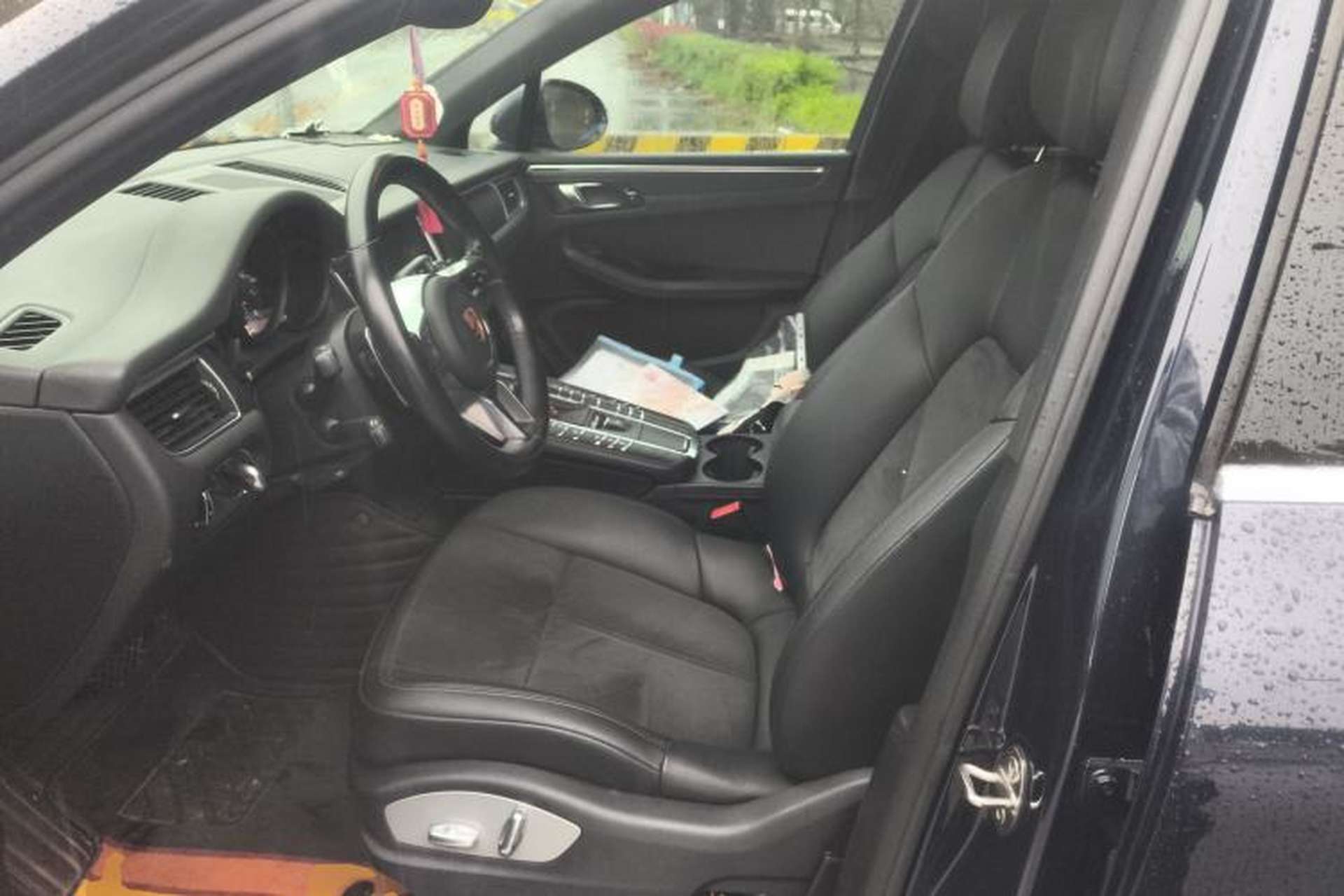 Used Porsche Macan 2018 Macan 2.0T Left Front Seat