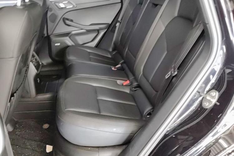 Used Porsche Macan 2018 Macan 2.0T Left Rear Seat