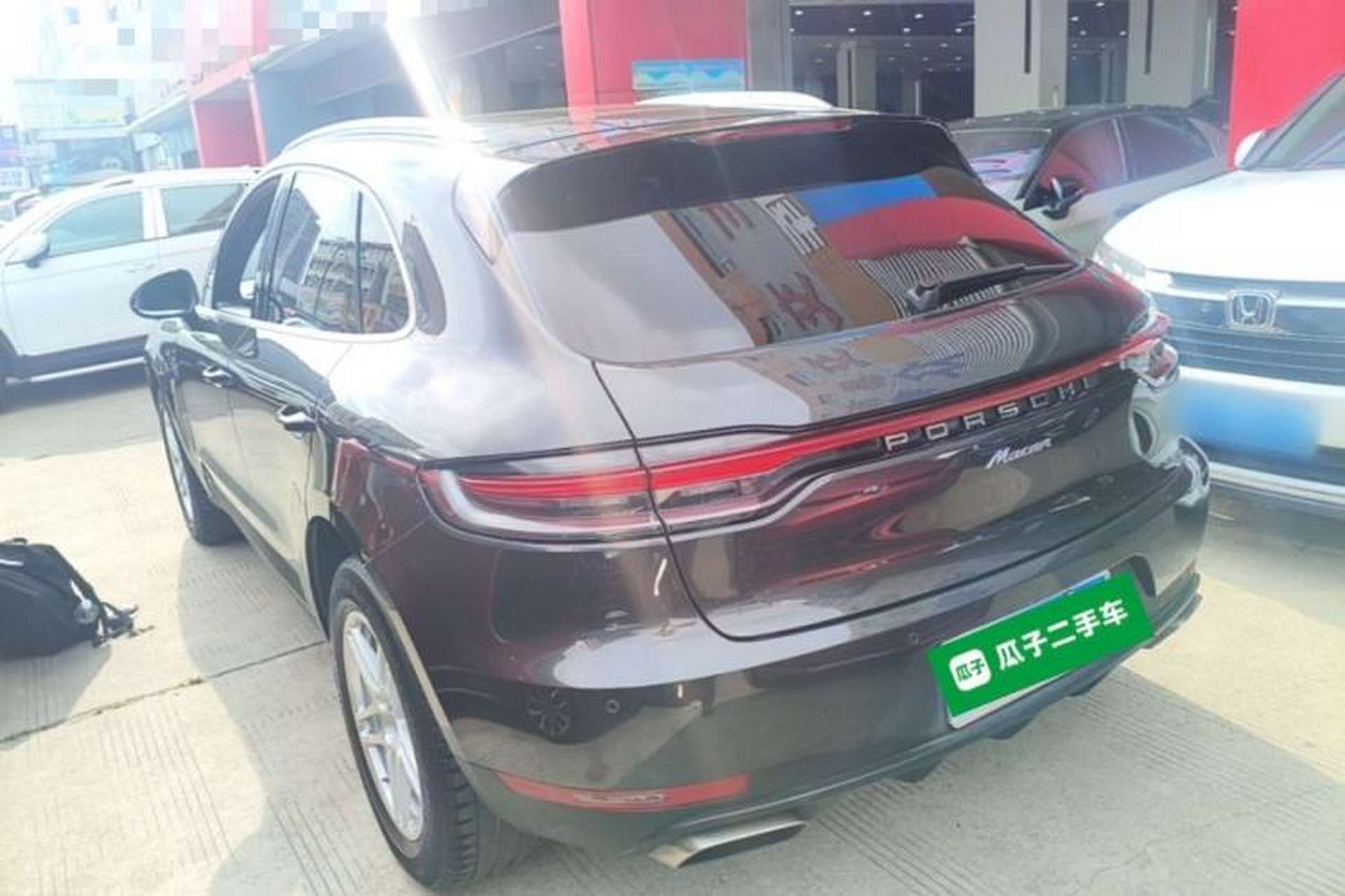 Used Porsche Macan 2018 Macan 2.0T Rear Left 45 Deg