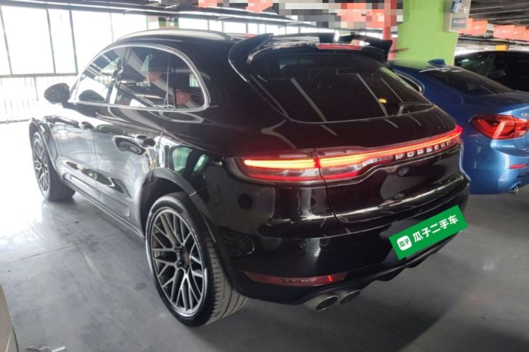 Used Porsche Macan 2018 Macan S 3.0T Rear Left 45 Deg