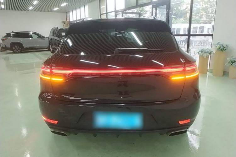 Used Porsche Macan 2018 Macan 2.0T Rear
