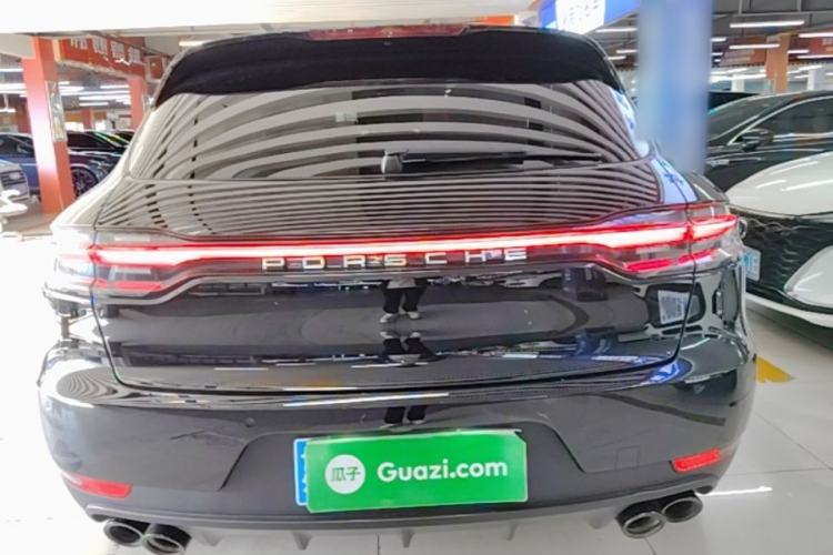 Used Porsche Macan 2018 Macan 2.0T Rear