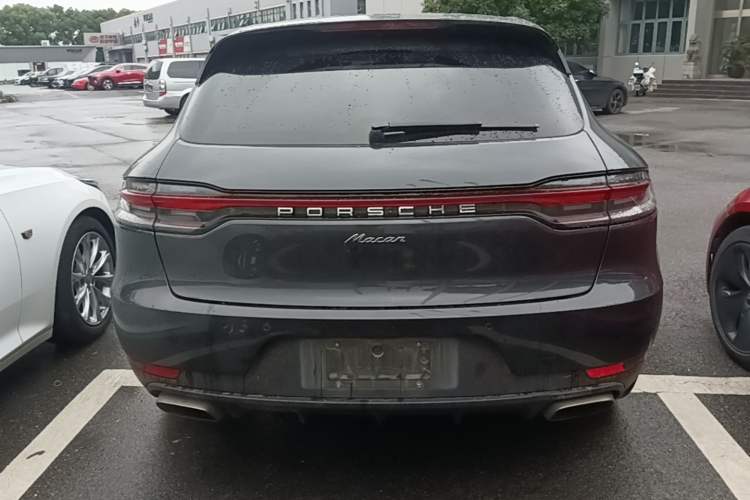 Used Porsche Macan 2018 Macan 2.0T Rear