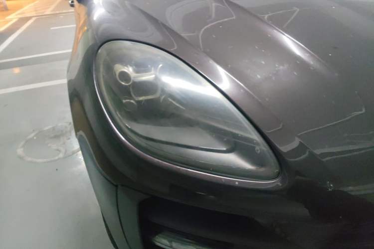 Used Porsche Macan 2018 Macan 2.0T Right Front Headlight