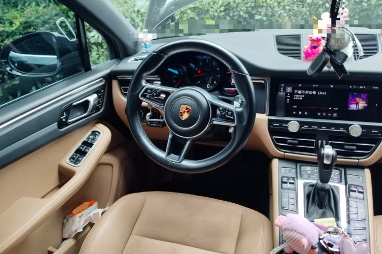 Used Porsche Macan 2018 Macan 2.0T Steering Wheel