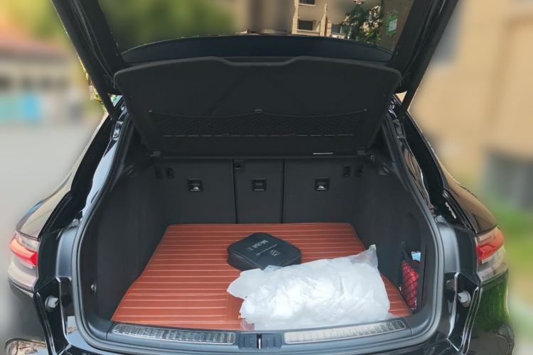 Used Porsche Macan 2018 Macan 2.0T Trunk