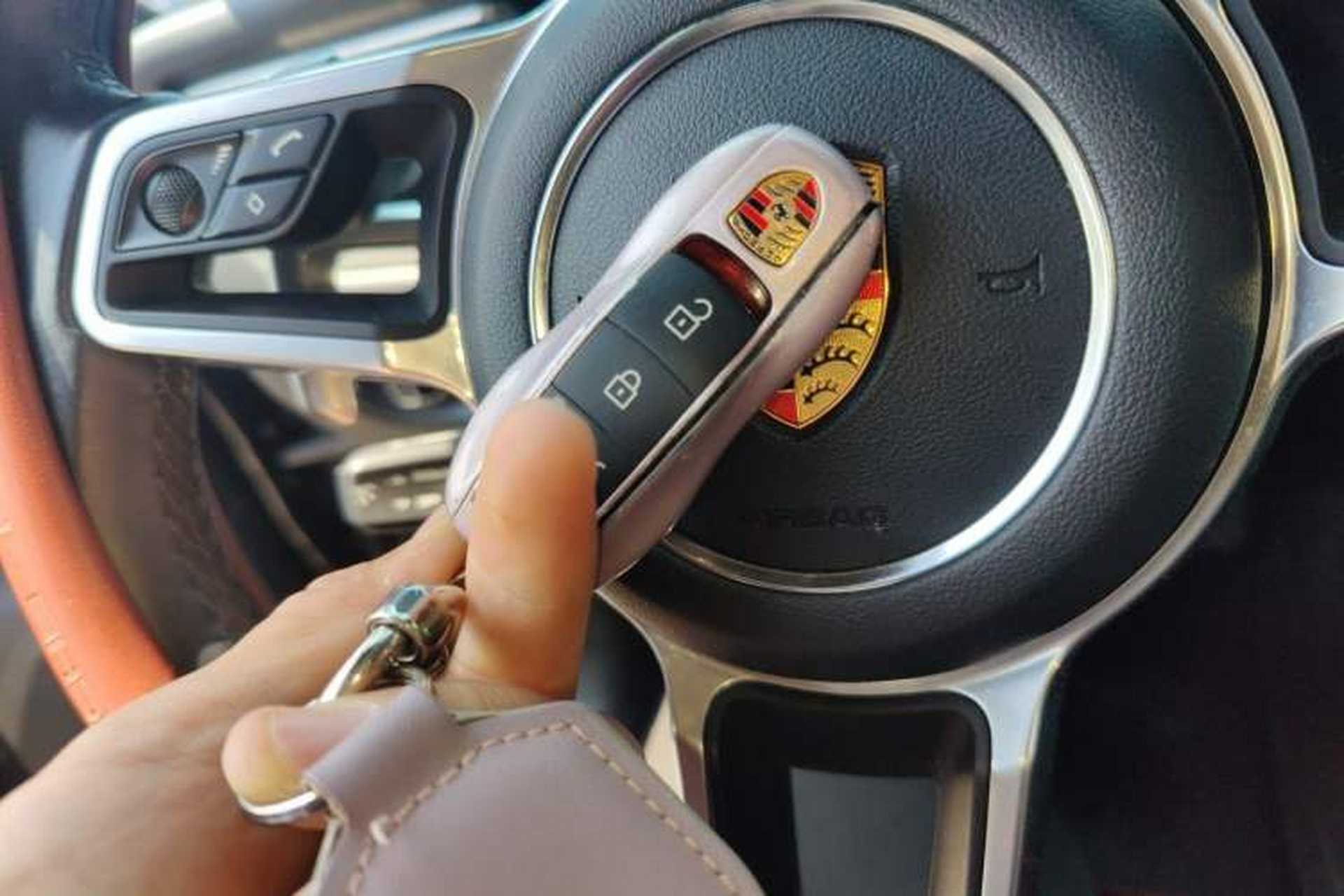 Used Porsche Macan 2018 Macan 2.0T Vehicle Key