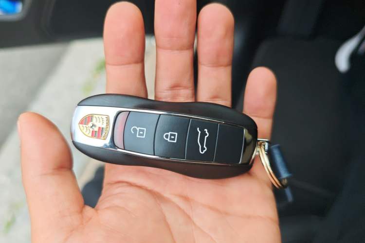 Used Porsche Macan 2018 Macan 2.0T Vehicle Key
