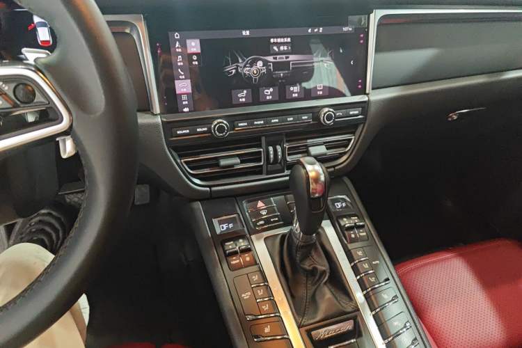 Used Porsche Macan 2018 Macan 2.0T Audio And AC Panel