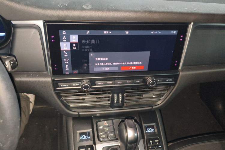 Used Porsche Macan 2018 Macan 2.0T Audio And AC Panel