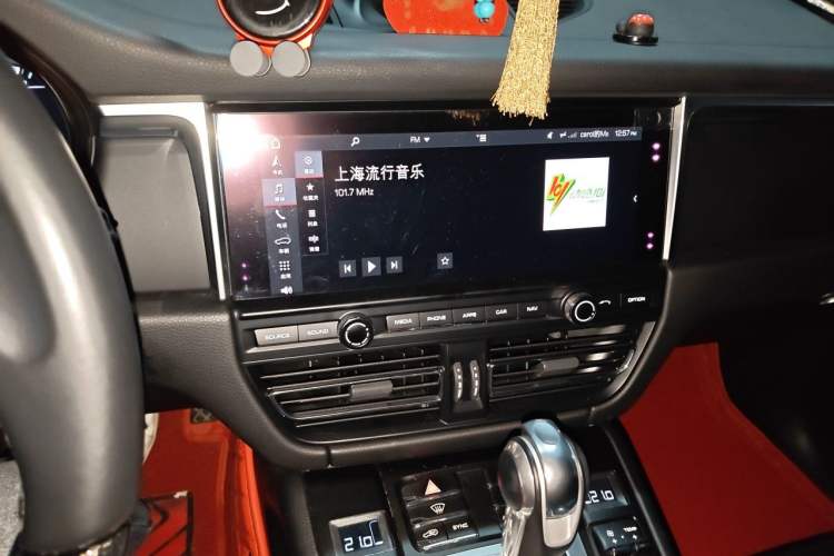 Used Porsche Macan 2018 Macan 2.0T Audio And AC Panel