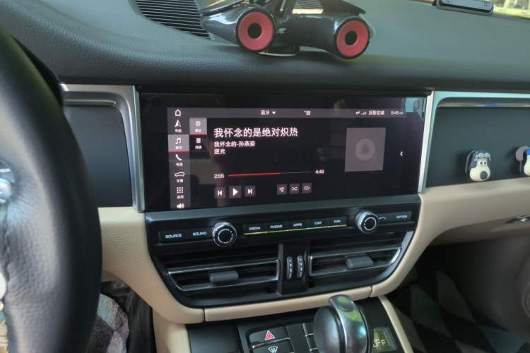 Used Porsche Macan 2018 Macan 2.0T Audio And AC Panel