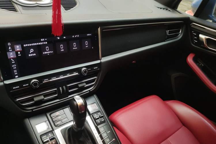 Used Porsche Macan 2018 Macan 2.0T Audio And AC Panel