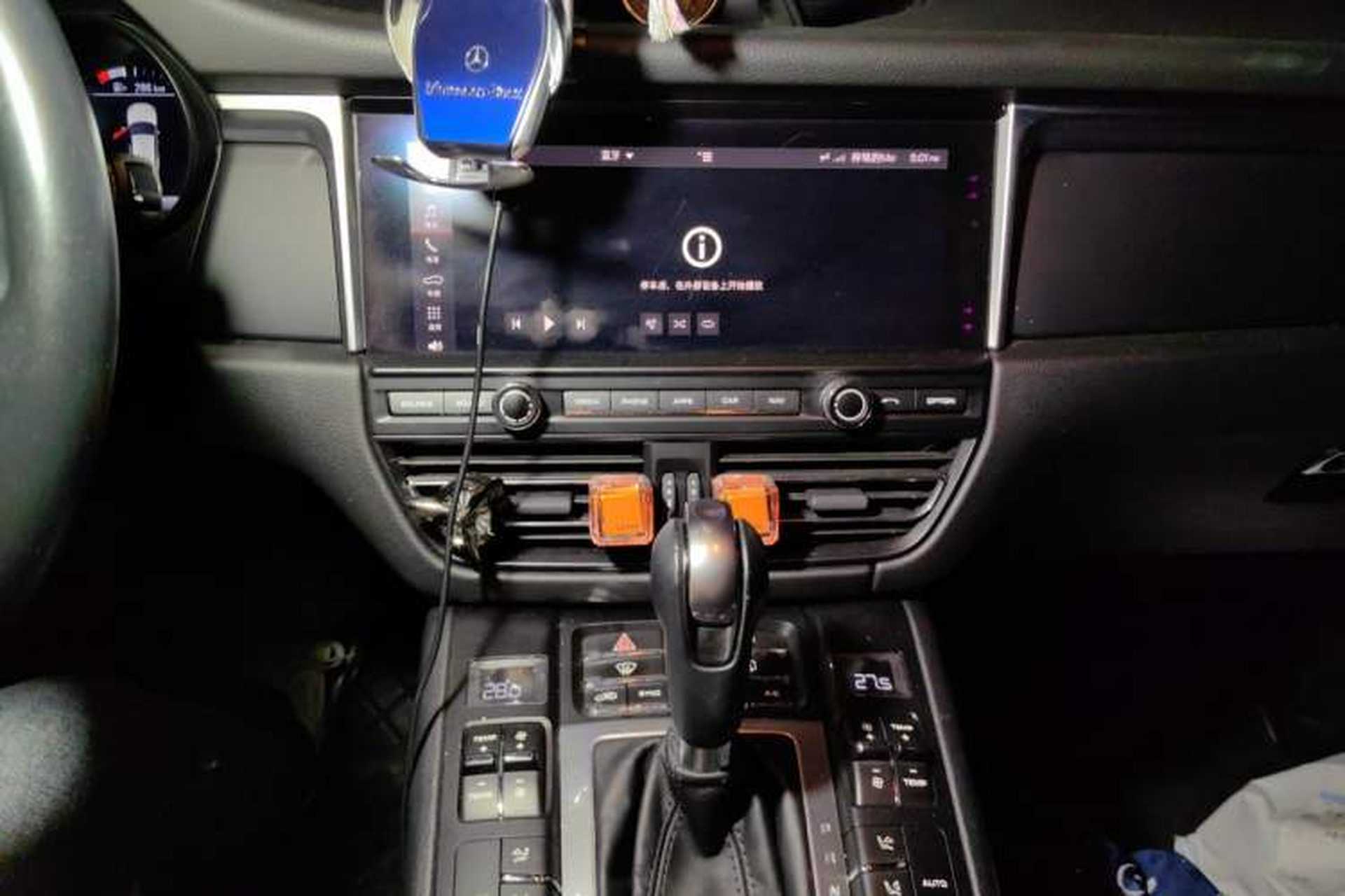 Used Porsche Macan 2018 Macan 2.0T Audio And AC Panel