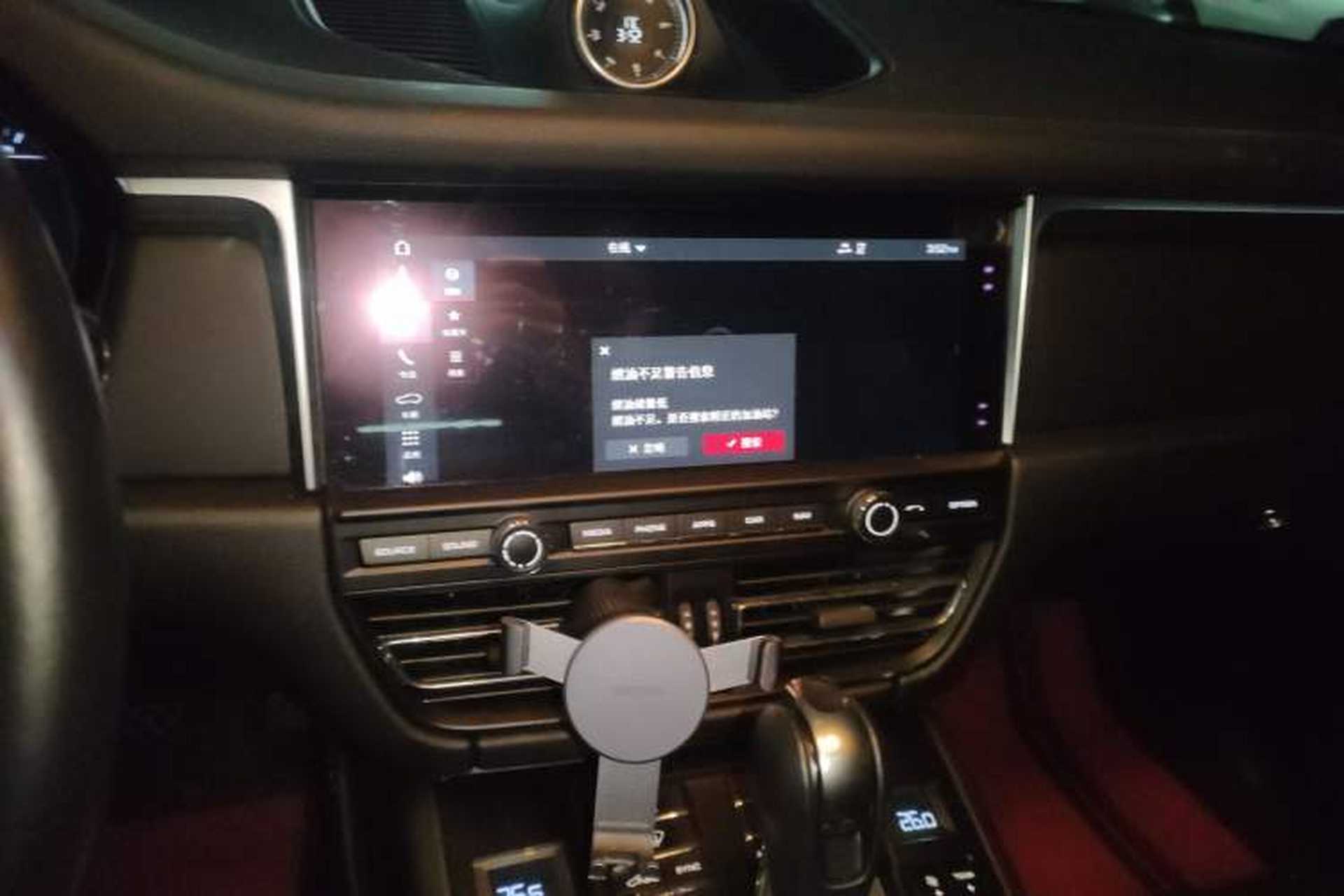 Used Porsche Macan 2018 Macan 2.0T Audio And AC Panel